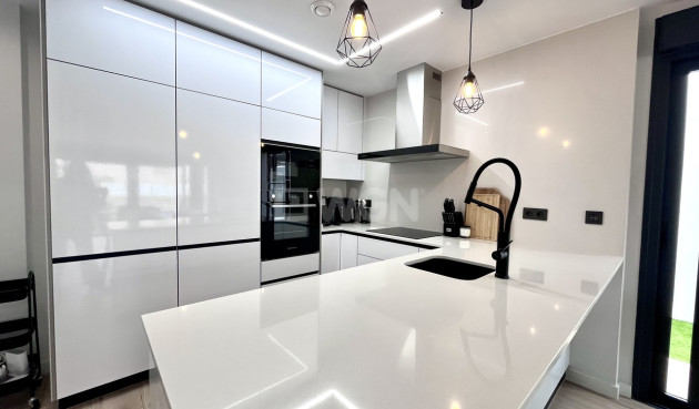 Reventa - Villa - Playa Flamenca - Costa Blanca