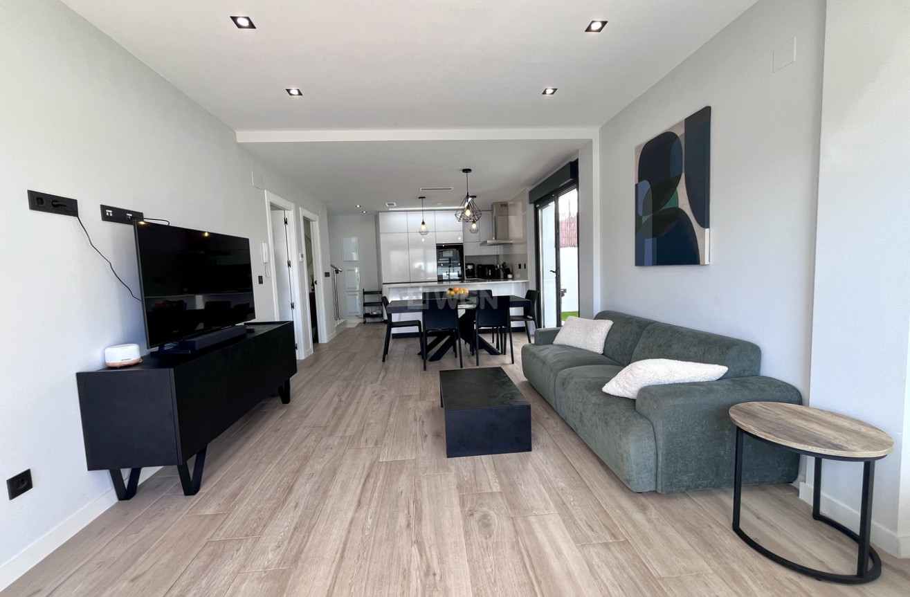 Reventa - Villa - Playa Flamenca - Costa Blanca