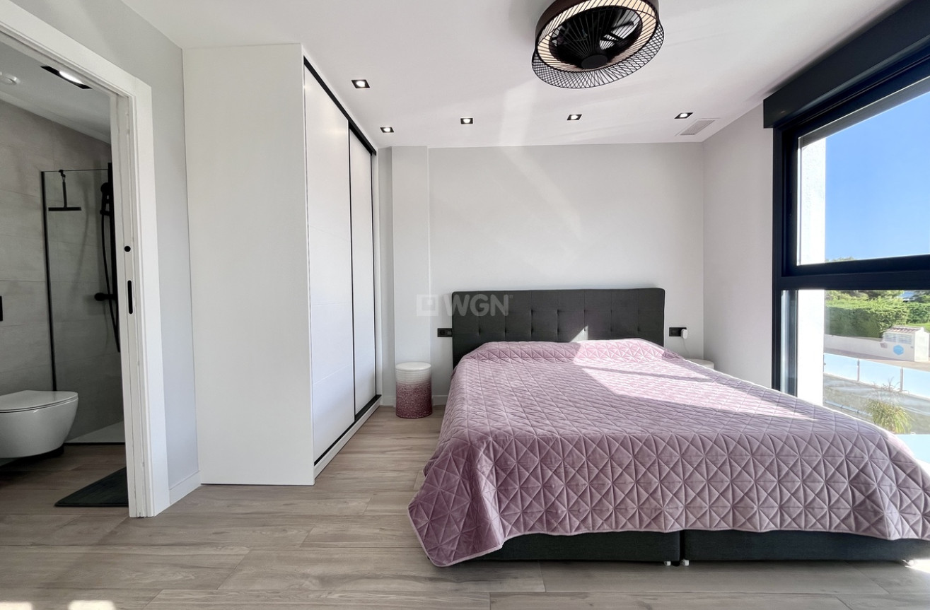 Reventa - Villa - Playa Flamenca - Costa Blanca