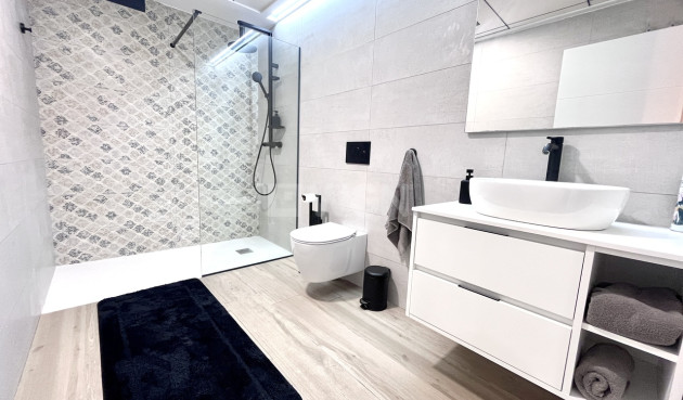 Reventa - Villa - Playa Flamenca - Costa Blanca