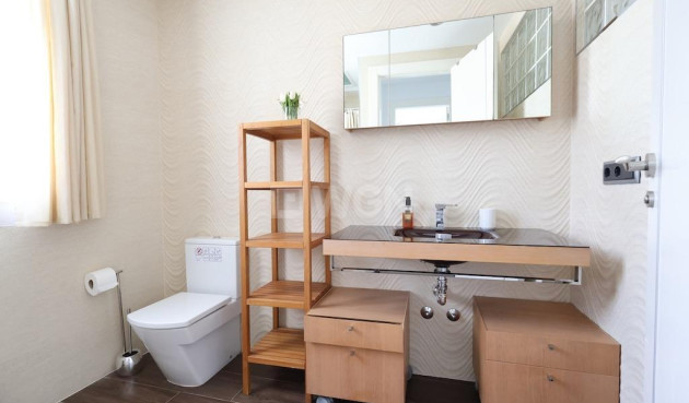 Resale - Villa - Cabo Roig - Costa Blanca