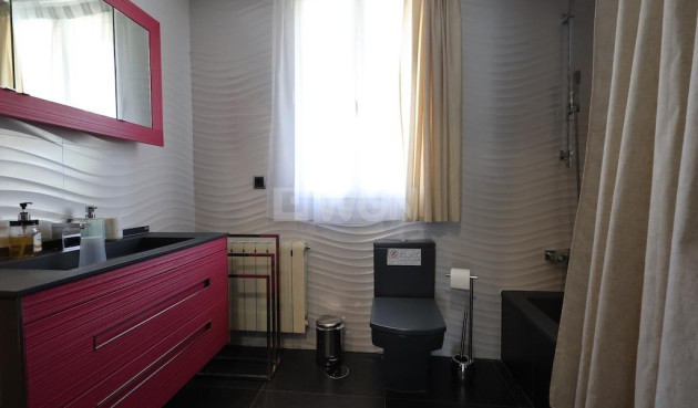 Resale - Villa - Cabo Roig - Costa Blanca