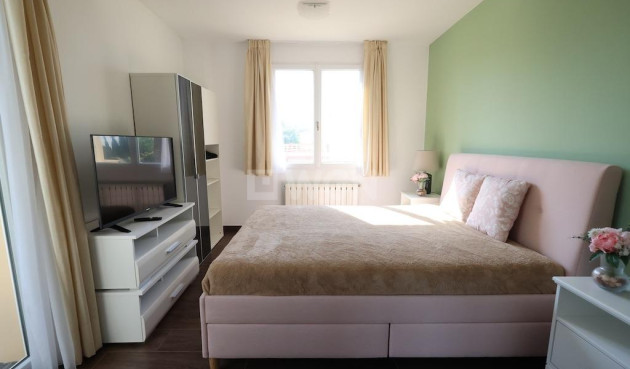 Resale - Villa - Cabo Roig - Costa Blanca