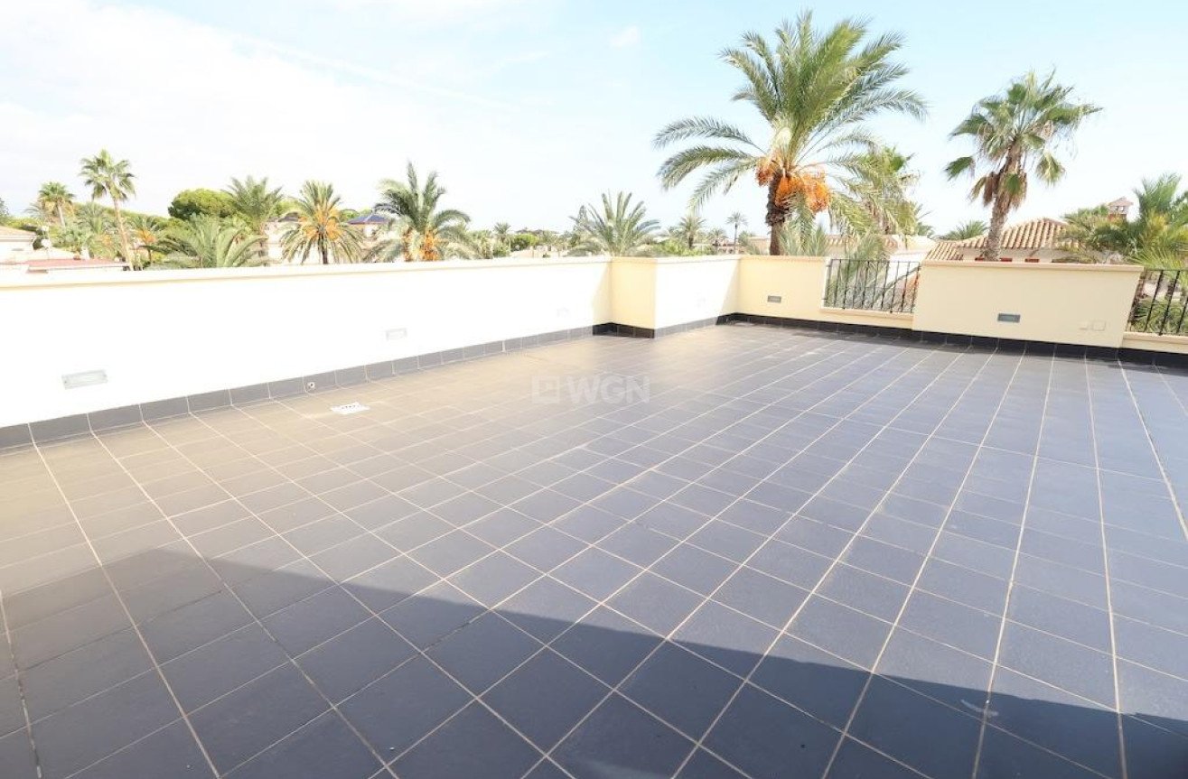 Resale - Villa - Cabo Roig - Costa Blanca