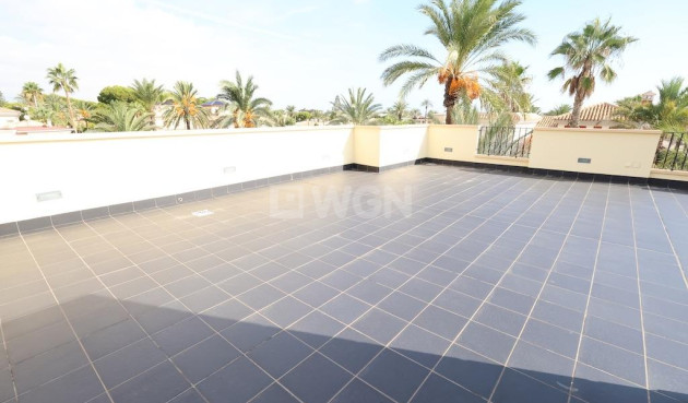 Resale - Villa - Cabo Roig - Costa Blanca