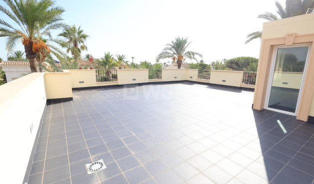 Resale - Villa - Cabo Roig - Costa Blanca