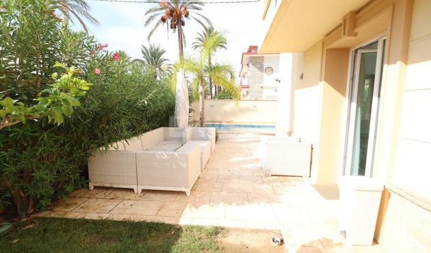 Resale - Villa - Cabo Roig - Costa Blanca