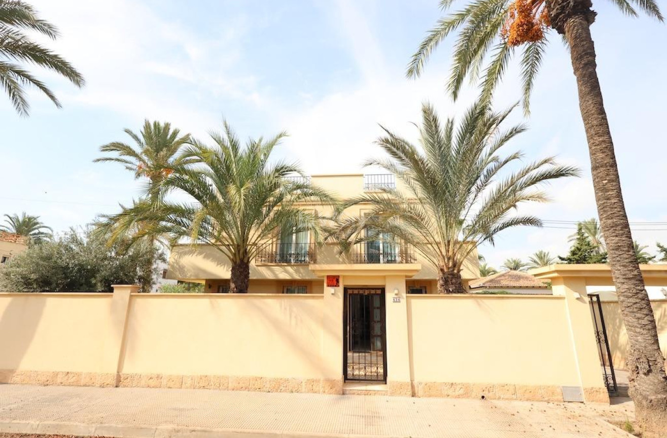 Resale - Villa - Cabo Roig - Costa Blanca