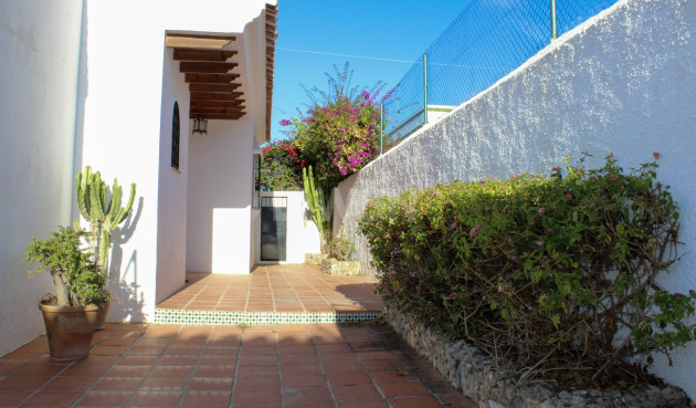 Odsprzedaż - Villa - Nerja - Costa del Sol