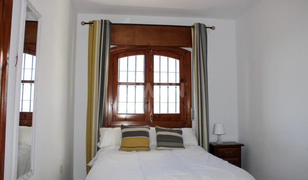 Odsprzedaż - Villa - Nerja - Costa del Sol