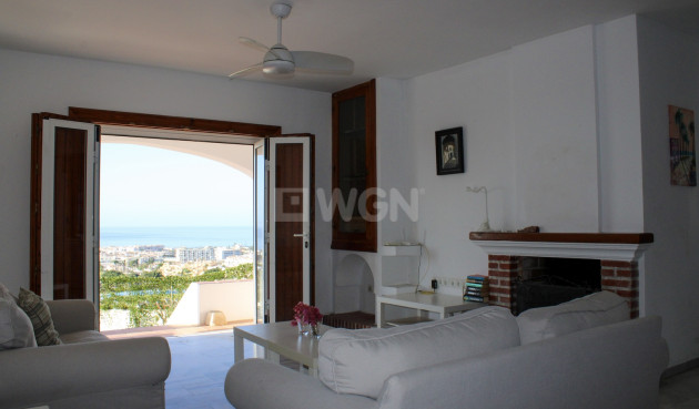 Odsprzedaż - Villa - Nerja - Costa del Sol