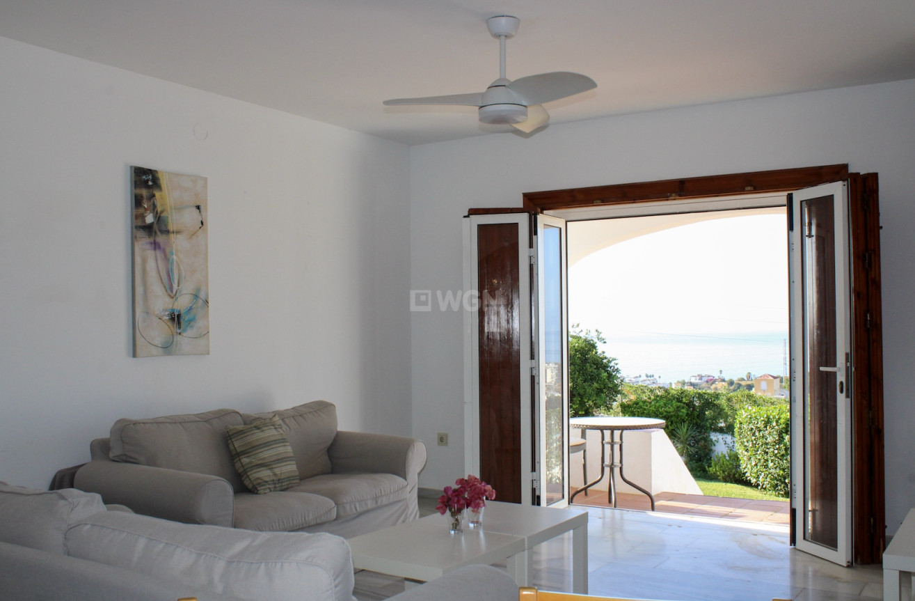 Odsprzedaż - Villa - Nerja - Costa del Sol