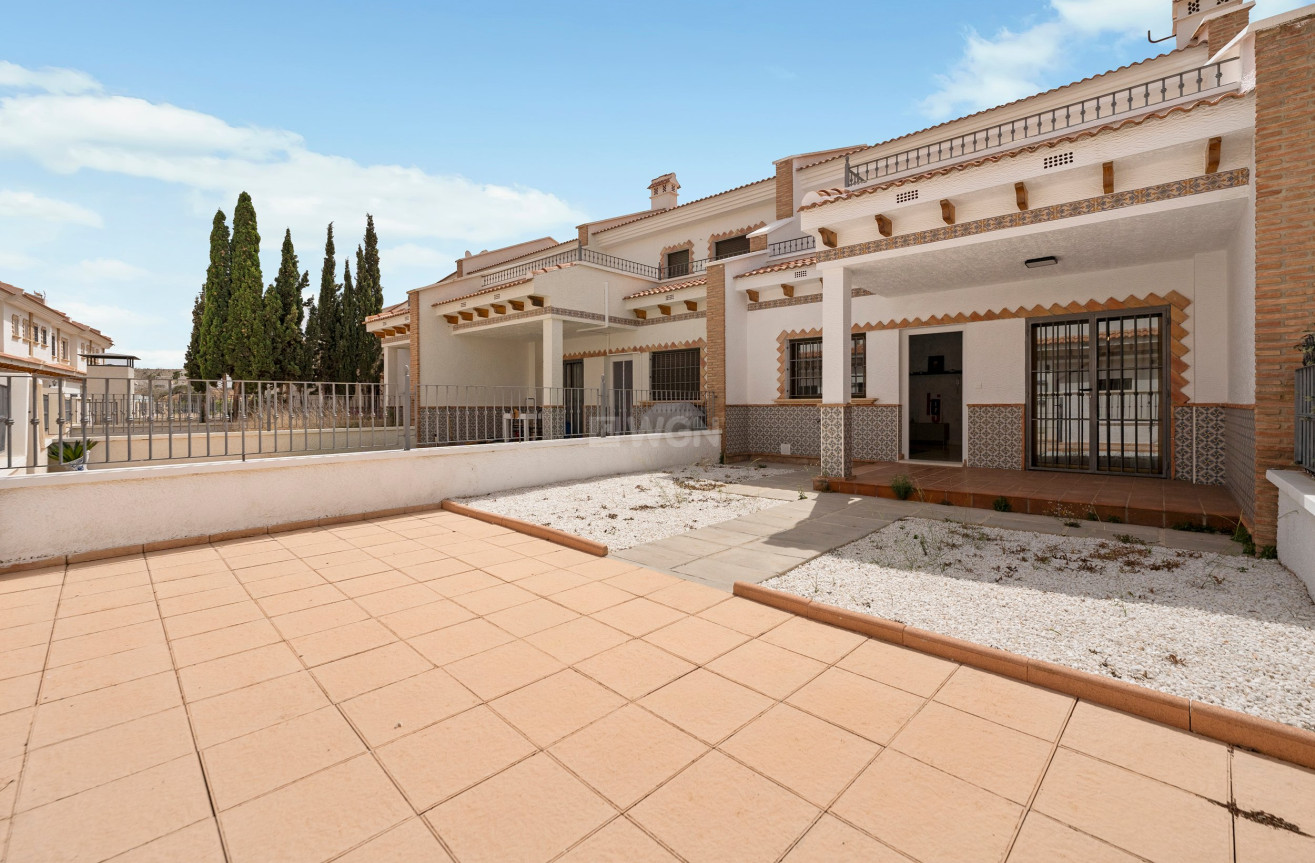 Resale - Townhouse - San Miguel de Salinas - Inland