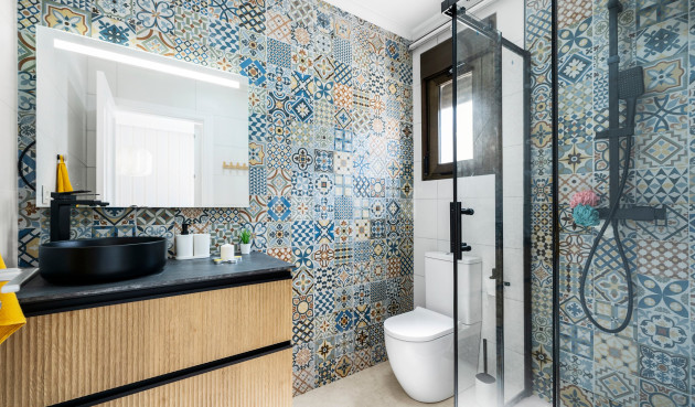 Resale - Townhouse - San Miguel de Salinas - Inland