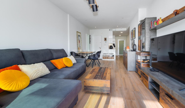 Odsprzedaż - Mieszkanie w bloku - Orihuela Costa - Villamartín-las Filipinas