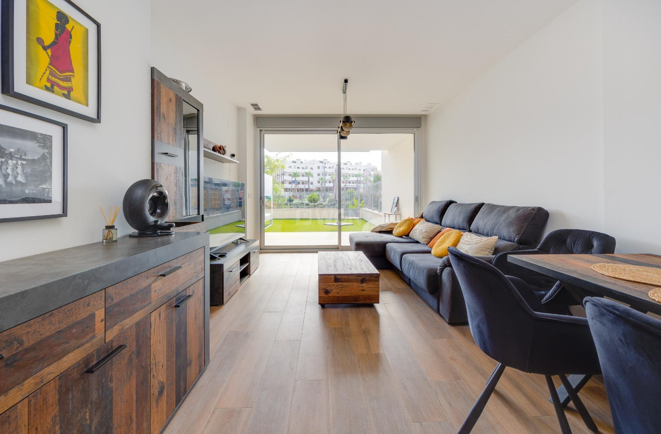 Odsprzedaż - Mieszkanie w bloku - Orihuela Costa - Villamartín-las Filipinas