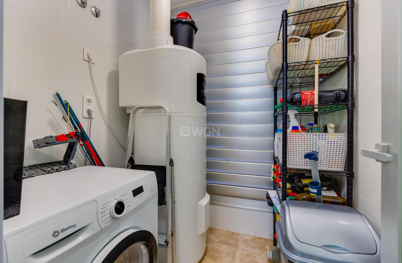 Odsprzedaż - Mieszkanie w bloku - Orihuela Costa - Villamartín-las Filipinas