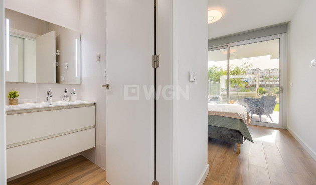 Odsprzedaż - Mieszkanie w bloku - Orihuela Costa - Villamartín-las Filipinas