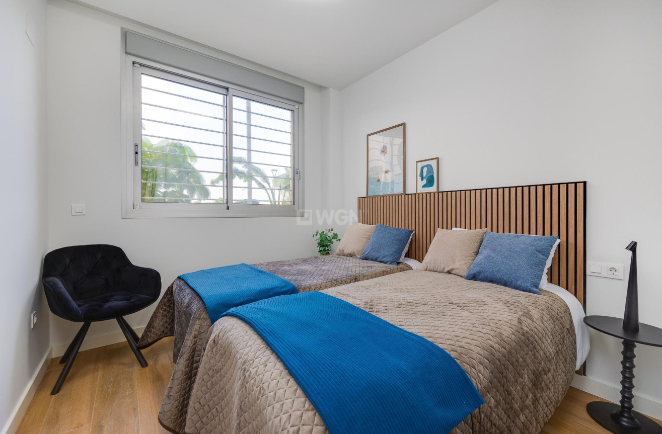 Odsprzedaż - Mieszkanie w bloku - Orihuela Costa - Villamartín-las Filipinas