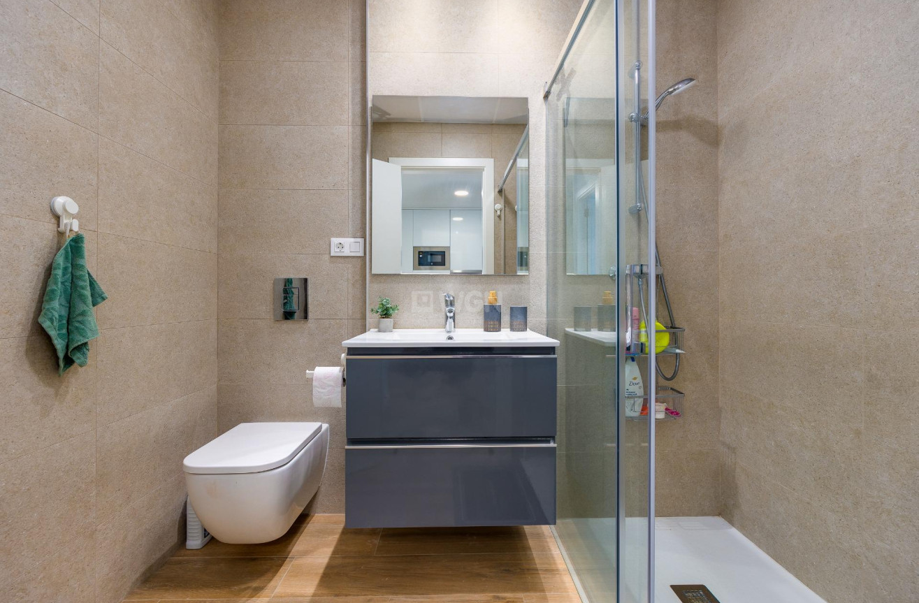 Odsprzedaż - Mieszkanie w bloku - Orihuela Costa - Villamartín-las Filipinas