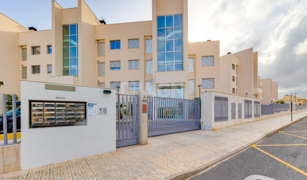 Odsprzedaż - Mieszkanie w bloku - Orihuela Costa - Villamartín-las Filipinas