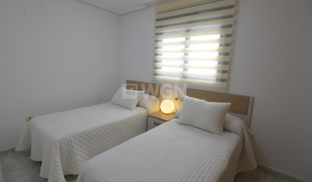 Reventa - Apartamento / piso - Torrevieja - Playa del Cura