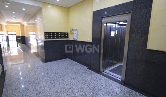 Reventa - Apartamento / piso - Torrevieja - Playa del Cura