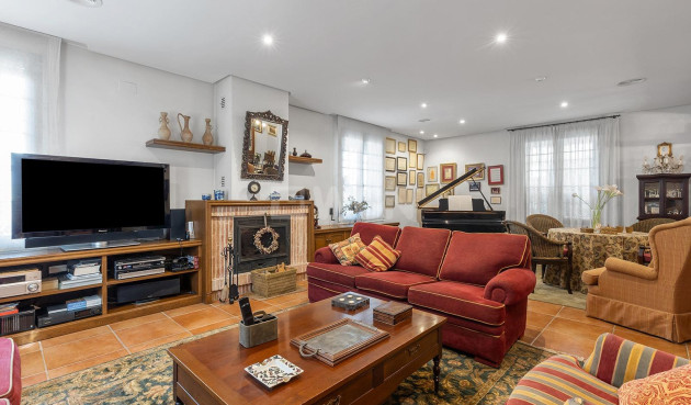 Odsprzedaż - Villa - Torrevieja - La Veleta