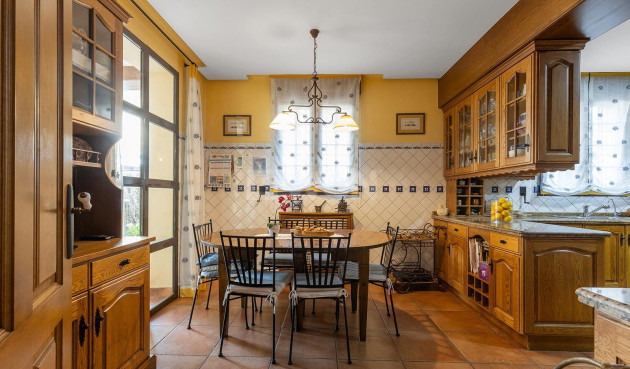 Odsprzedaż - Villa - Torrevieja - La Veleta