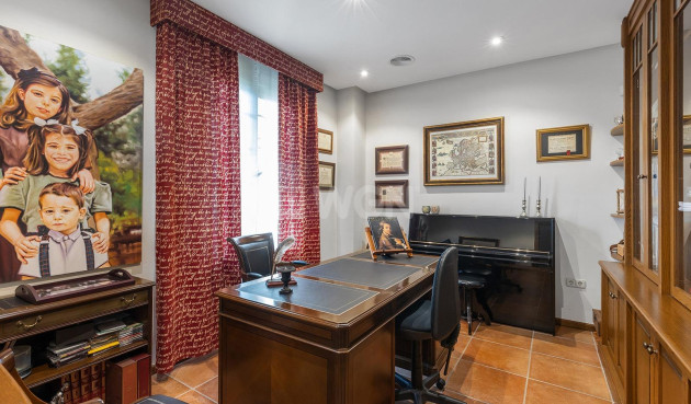 Odsprzedaż - Villa - Torrevieja - La Veleta