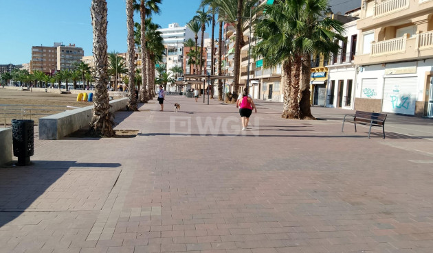 Resale - Apartment / flat - Puerto de Mazarron - Paseo