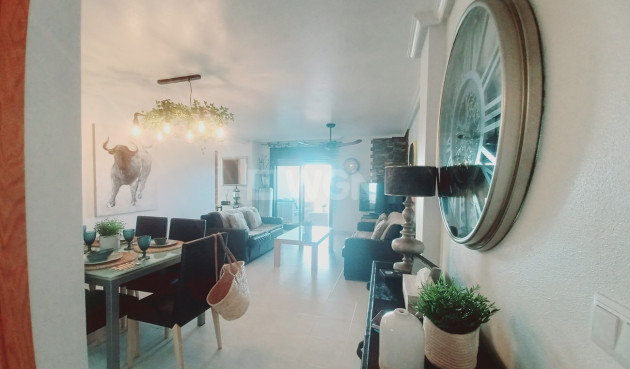 Odsprzedaż - Mieszkanie w bloku - Sucina - Inland