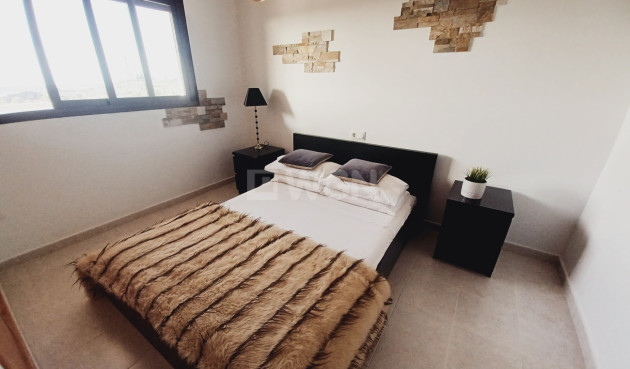 Odsprzedaż - Mieszkanie w bloku - Sucina - Inland