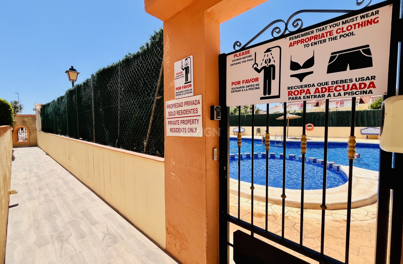 Wiederverkauf - Wohnung - Cabo Roig - Costa Blanca