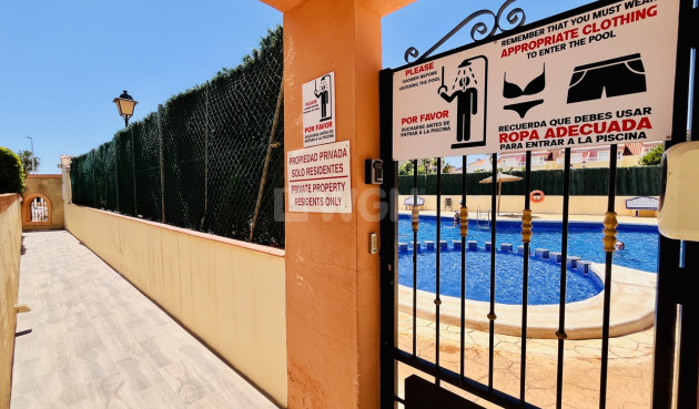 Wiederverkauf - Wohnung - Cabo Roig - Costa Blanca