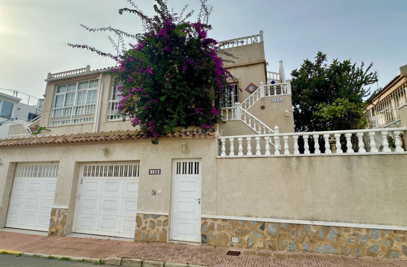 Resale - Townhouse - Orihuela Costa - Costa Blanca