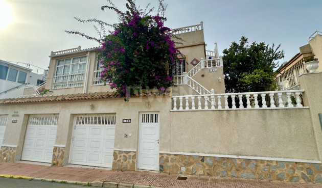 Resale - Townhouse - Orihuela Costa - Costa Blanca