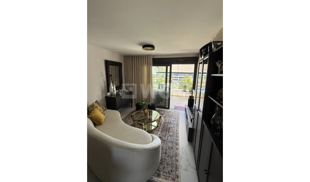 Reventa - Apartamento / piso - Playa Flamenca - Costa Blanca