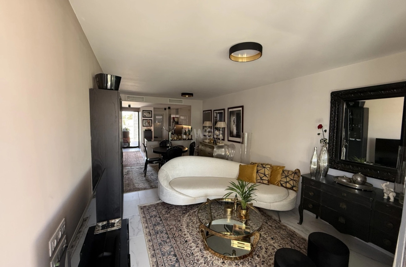 Reventa - Apartamento / piso - Playa Flamenca - Costa Blanca