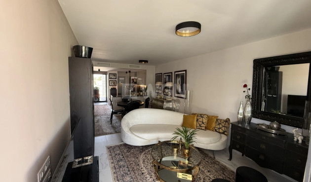 Reventa - Apartamento / piso - Playa Flamenca - Costa Blanca