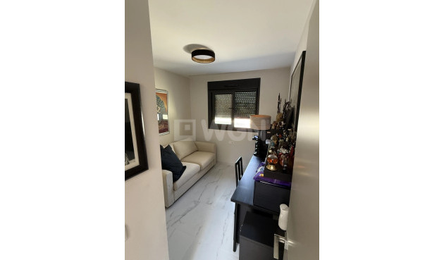 Reventa - Apartamento / piso - Playa Flamenca - Costa Blanca