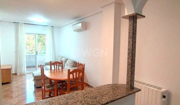 Odsprzedaż - Mieszkanie w bloku - Torrevieja - El Molino