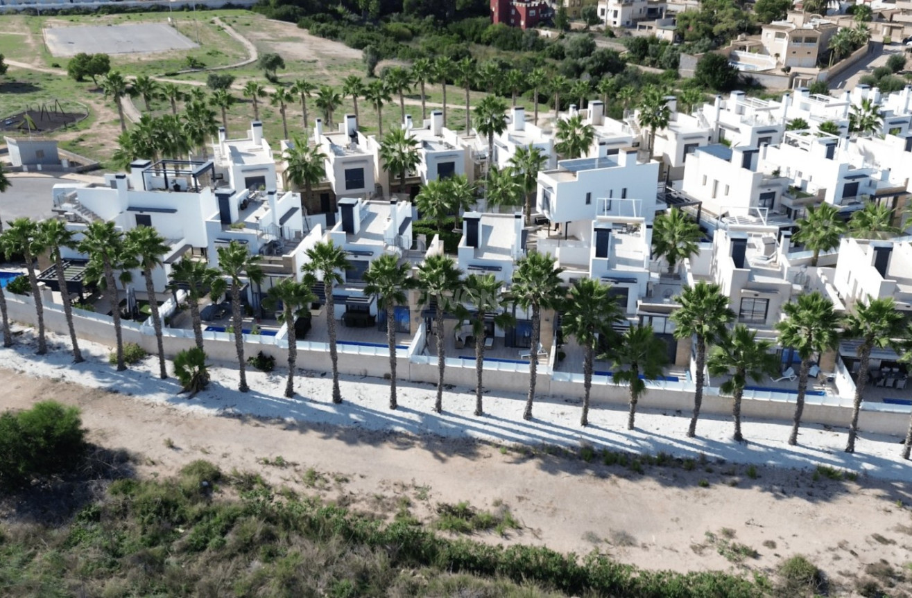 Resale - Villa - Orihuela Costa - Costa Blanca