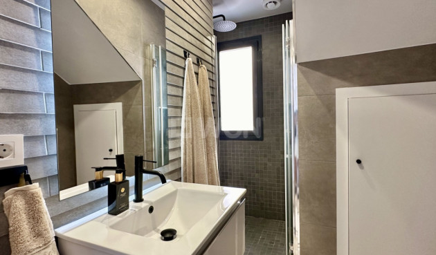 Resale - Villa - Orihuela Costa - Costa Blanca