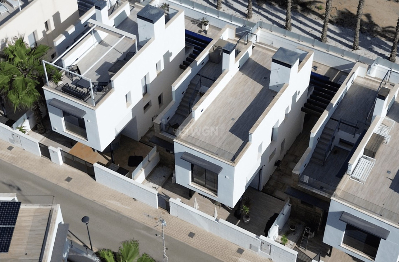 Resale - Villa - Orihuela Costa - Costa Blanca