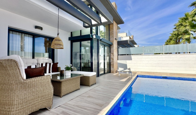 Resale - Villa - Orihuela Costa - Costa Blanca