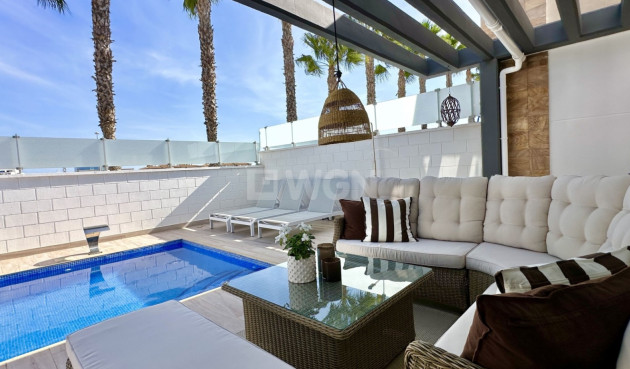 Resale - Villa - Orihuela Costa - Costa Blanca