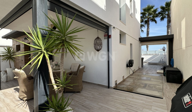 Resale - Villa - Orihuela Costa - Costa Blanca