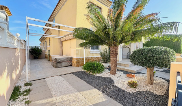 Resale - Townhouse - Orihuela - Inland