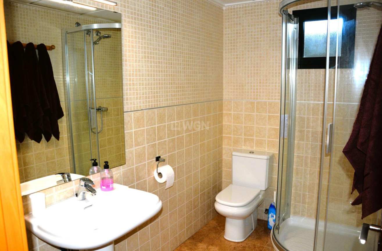 Odsprzedaż - Mieszkanie w bloku - Puerto de Mazarron - El Alamillo